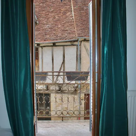 Les De La Fontaine Autoire