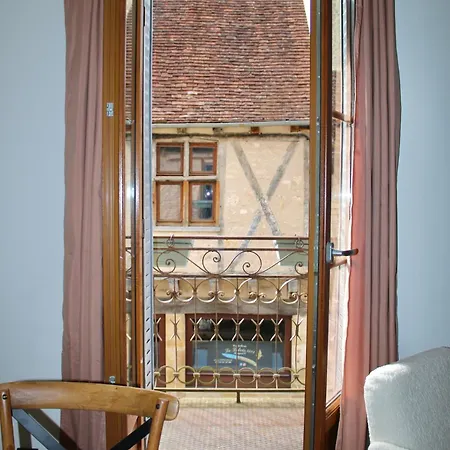 Les De La Fontaine 2* Autoire