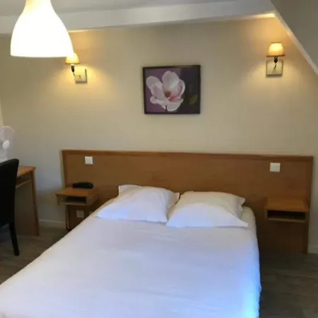 Les De La Fontaine 2* Autoire