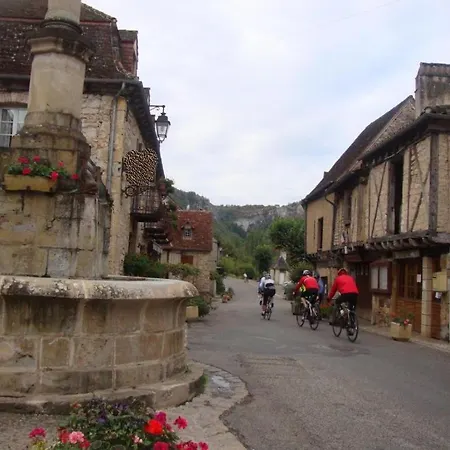 Les De La Fontaine