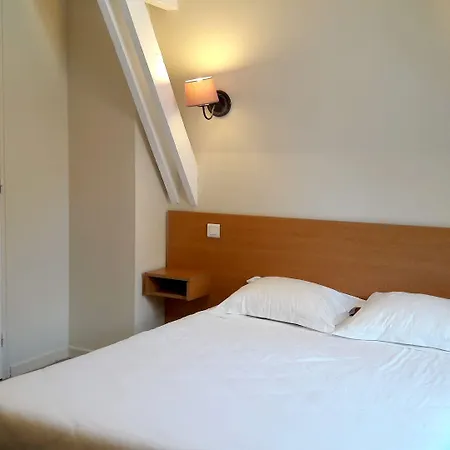 Hotel Les De La Fontaine